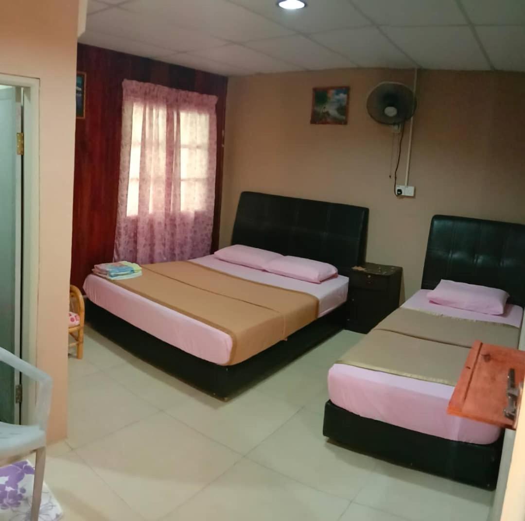 Ayah Perhentian Hostel Kampong Pasir Hantu Екстериор снимка
